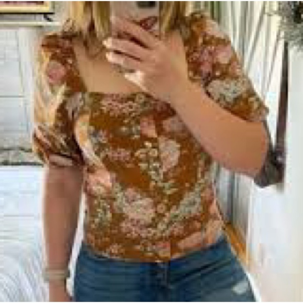 Bohme Floral Puff Sleeve Top